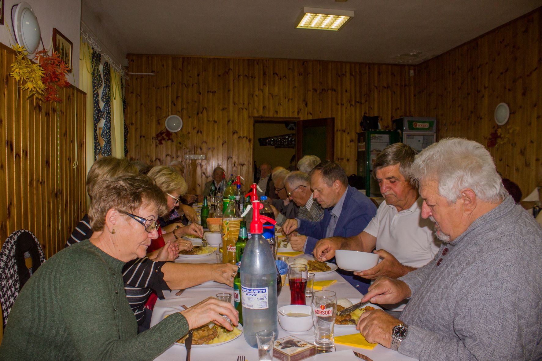 Közösségben névnapoztak a balatoniak